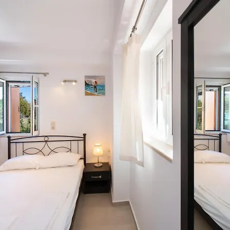 Apartmán Boursinos Cozy *
