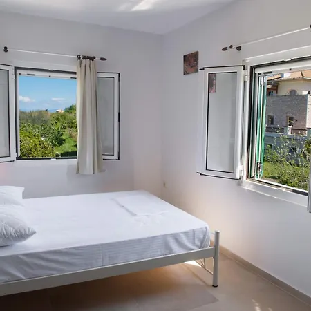 Apartment Boursinos Cozy Lefkada City